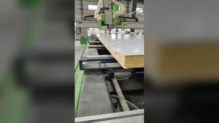 Machine CNC de panneaux de chaîne du froid