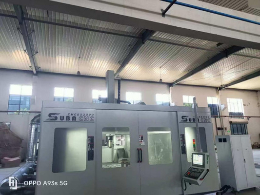 comprar 0.05mm Precisión Centro de mecanizado CNC 5 Ejes 24-29KW Eje online manufacture