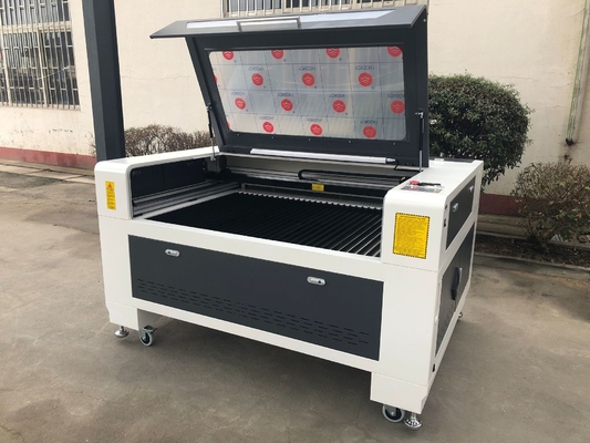 acheter Machine de découpe au laser de tissu couverture de canapé cuir non tissé online manufacture