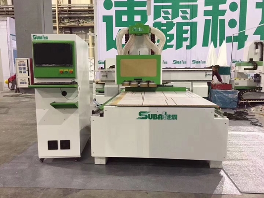1228 Máquina de grabado CNC Cuatro procesos Máquina de corte Muebles en toda la casa