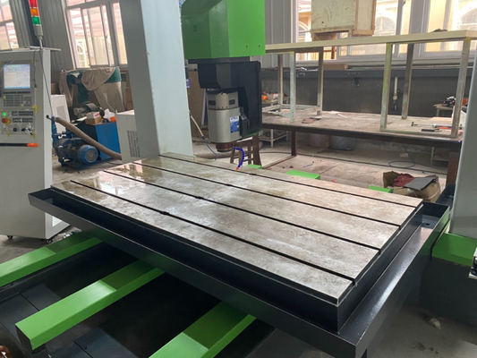 5 Ejes Perfil de aluminio Mecanizado CNC Partes automotrices Molde de aluminio