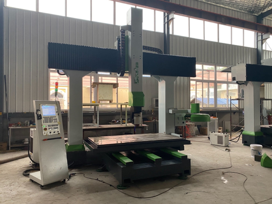 Partes de automóviles fundición de perfiles de aluminio CNC de mecanizado 5 eje centro