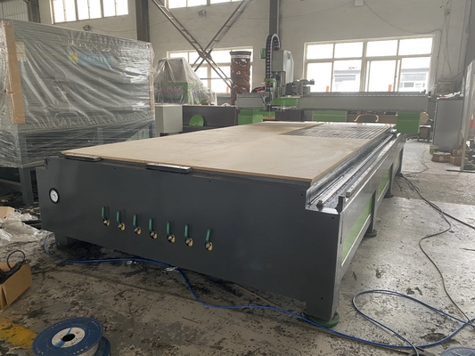 Aluminum-plastic board engraving machine